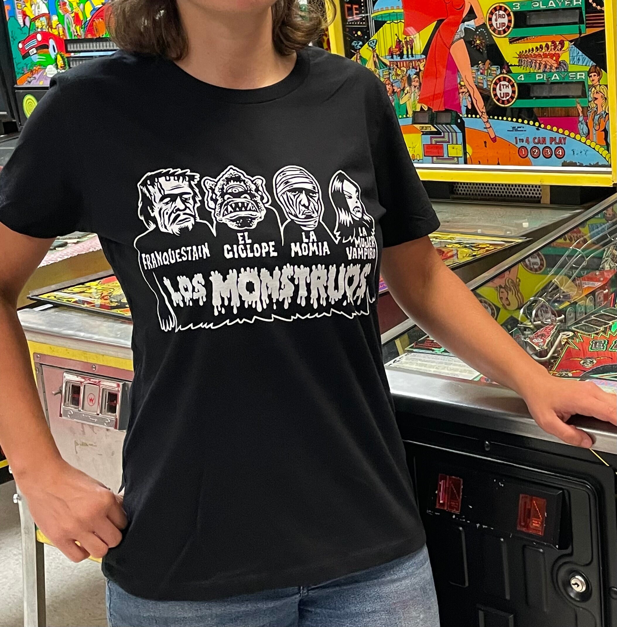 Los Monstruos tee shirt