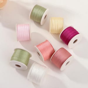 Soft-Touch Craft Ribbon - Perfekt für handgemachte Karten, Hochzeitsdekor, Brautstrauß, 19 Farben, Party Decor Seidenbänder