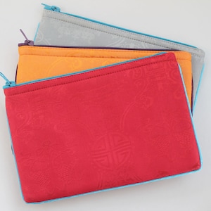 Silk Brocade Zipper Pouch,Small Clutch Purse, Cosmetic Bag, Padded Makeup Bag, Accessory Bag