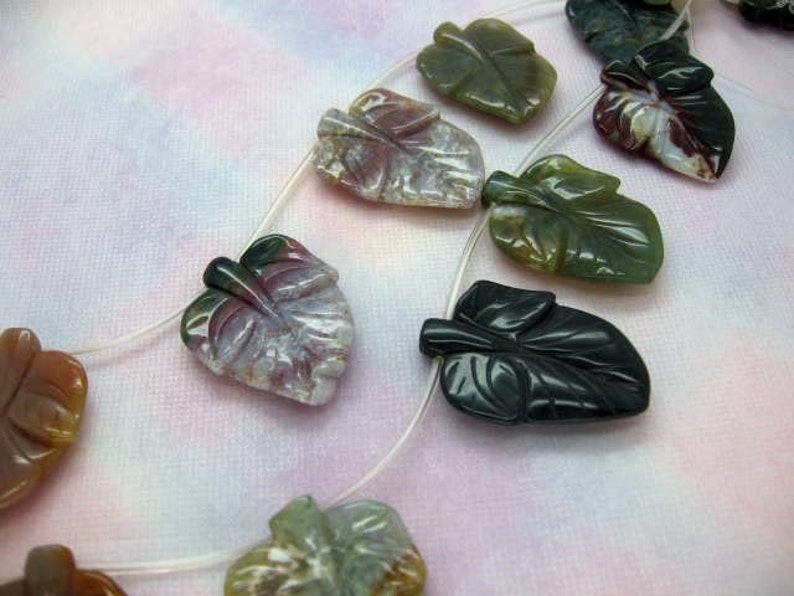 10 Pcs Large Fine Carved Leaf Indian Agate Gemstone Beads 16 Inch Strand image 5