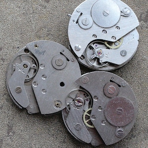Vintage watch movements -- set of 3 -- D5