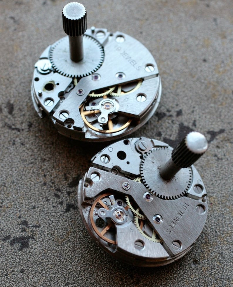 Vintage small alarm clock movements set of 2 D3 Etsy