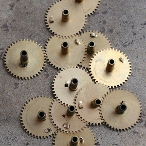Vintage Auswahl an Uhrwerken -- Messing -- 12er Set -- D2