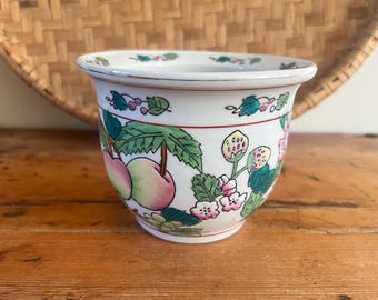 Vintage Fruit Motif Ceramic Planter - Hand-Painted Famille Rose Style Succulent Pot - Small Cachepot with Drainage - Peach & Berry Design