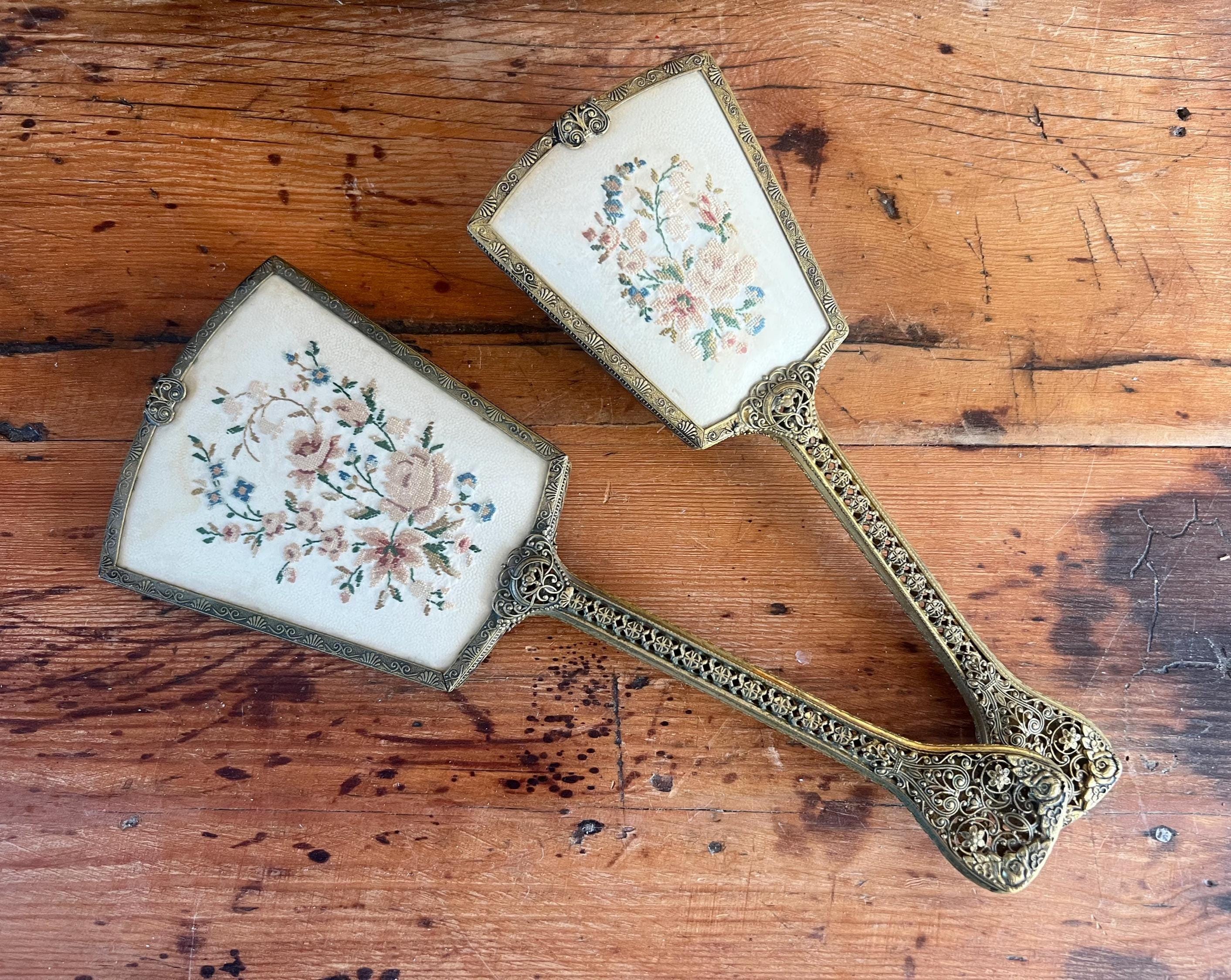 60’s Vintage vanity set from Regent of London ? Rare Regent Of London Vintage Vanity Set x4(s) main image 3