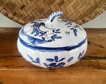 Vintage French Provençal Ceramic Trinket Box With Lid - Blue & White Hand-Painted Faience Keepsake Jar - Rustic Bird and Floral Pottery -