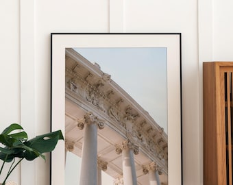 Utskrivbart foto av arkitektoniska kolonner, elegant minimalistisk väggkonst, resefotografi i Madrid