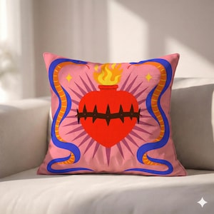 Funda de almohada con diseño de serpiente y el Sagrado Corazón, estilo tatuaje, decoración gótica.