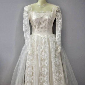 1950s Wedding Gown Bridal Dress, Long Lace Sleeves Princess Basque Waist Layers Of Tulle And Lace Illusion At Neck Covered Buttons Beautiful image 2