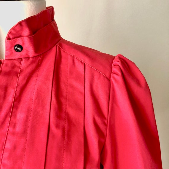 Red Hot Retro Jacket with Thriller Vibes! Ruching… - image 9