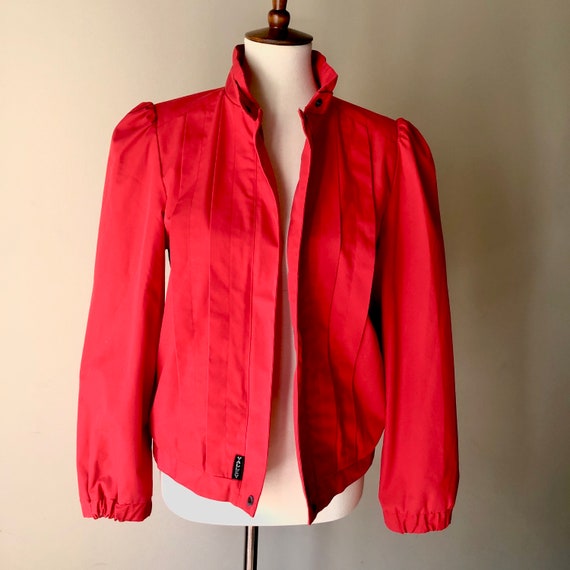 Red Hot Retro Jacket with Thriller Vibes! Ruching… - image 8