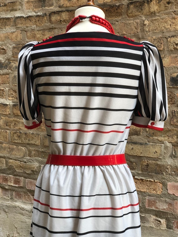 1980’s Dress by J.S.J. in Black, Red and Grey, Sh… - image 8