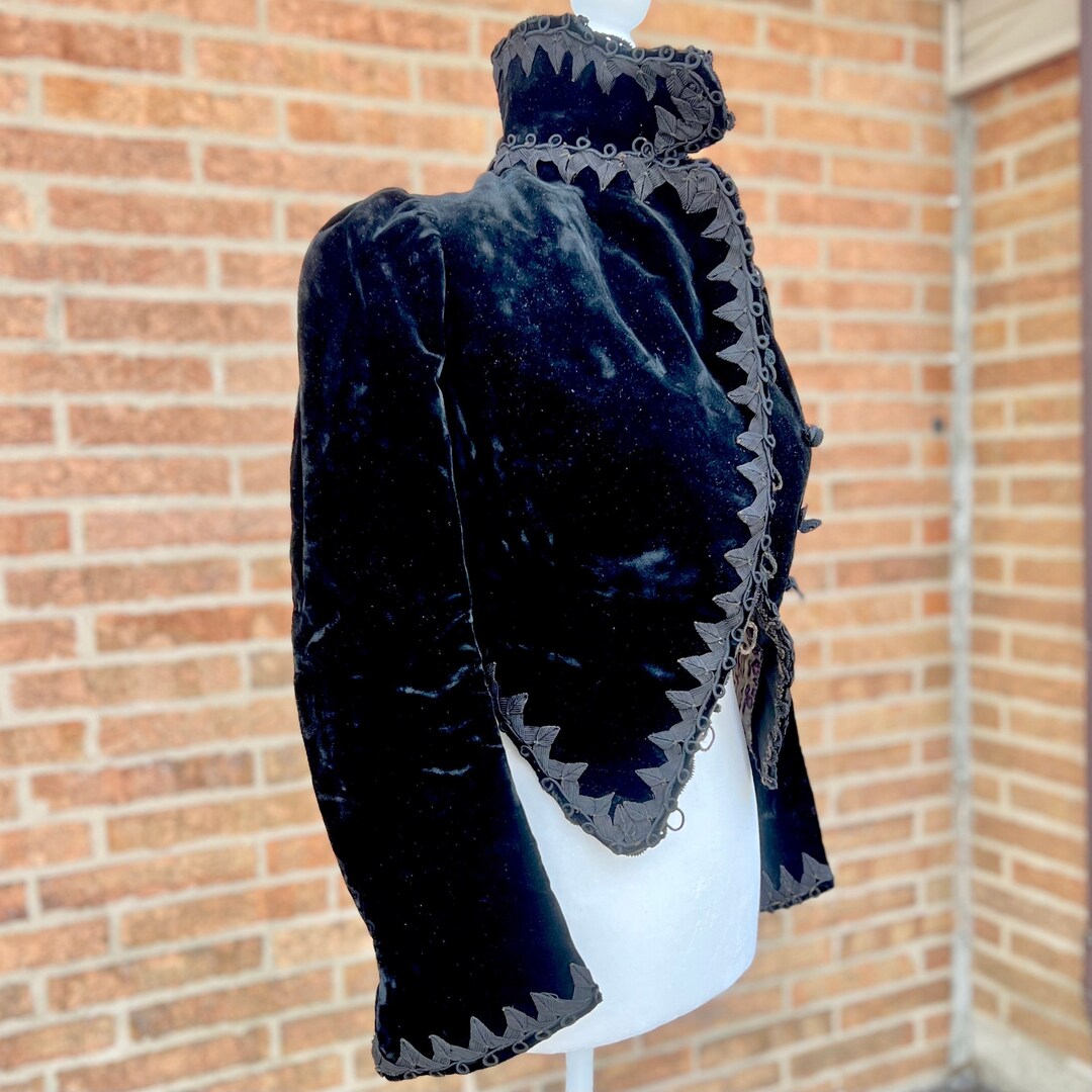 Edwardian Velvet Winter Coat From the 1890s Structurally Etsy