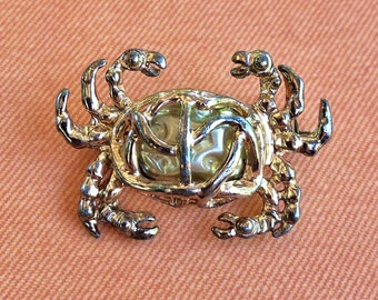 Crab Brooch 1950's Scatter Pin, Gold Tone With Faux Pearl, Sea Life Ocean Fashion, Great Crustacean Lover Gift Cancer Zodiac Symbol Present