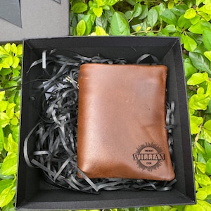 Personalized Wallet,Mens Wallet,Engraved Wallet,Groomsmen Wallet,Leather Wallet,Custom Wallet,Boyfriend Gift for Men,Gift for Him