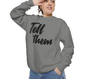 Sudadera "Diles" / Sudadera con cuello redondo y letras cursivas, estilo pullover con estampado llamativo
