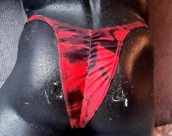 Rio Capri met weinig stof aan de achterkant en bandjes van ongeveer 14 mm.