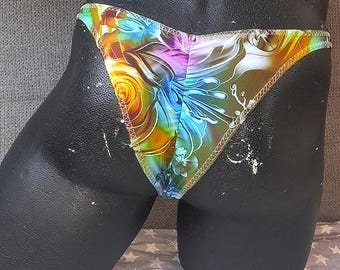 Schöner Mini Hipster mit ca 2cm breite Bänder Po Tanga mit wenig Stoff am Po