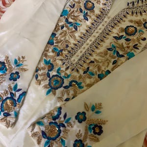 Abito in seta Sheesha ricamato con Dupatta in organza / Abito indiano pakistano immagine 8
