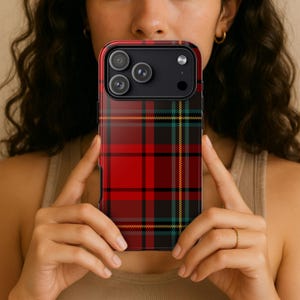 Rot karierte iPhone Hülle, Tartan Weihnachten Urlaub Preppy Handyhülle für 17 Pro Max 16 15 14 13 12 altes Geld ästhetisches Geschenk für Sie oder einen Freund Bild 5