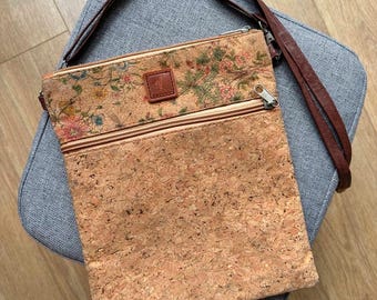 Vintage Portuguese Cork Crossbody Bag with Floral Print - Eco-Friendly Sustainable Purse - Vegan Leather Messenger Bag