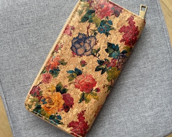 Floral Cork Wallet for Women, Eco-Friendly Vegan Purse, Zip Around Long Wallet, Sustainable Cork Bark Accessory