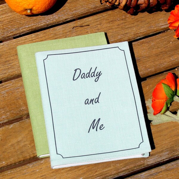 Small linen photo album Daddy and Me. Simple Brag book. Father's Day present in gift box. Gift for men, for him, his birthday. 4x6 photos