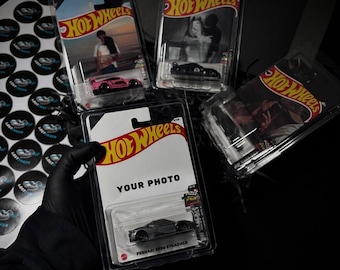 Coche Hot Wheels de metal fundido a presión personalizado. Regalo único para parejas. Regalo para novio.