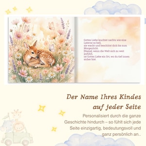 K&ouml;nnte beinhalten: Ein Kinderbuch mit einer Aquarellillustration eines Rehs in einem Blumenfeld mit Schmetterlingen. Der Text lautet: "Der Name Ihres Kindes auf jeder Seite", was "Der Name Ihres Kindes auf jeder Seite" bedeutet.