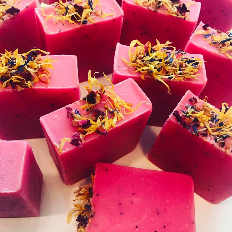 35 Custom Wedding/bridal Shower Favor Soaps. Bridal Shower Etsy