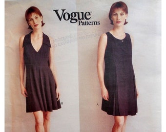 Anne Klein Dress Pattern, Loose Fitting, Pullover, Scoop/ V- neck, Front Inverted Pleats, Princess Seams, Vogue 1602 UNCUT Size 12 14 16