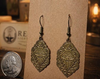 Mushroom Dangle Brass Earrings | Botanical Forest Jewelry | Nature Lover Gift | Boho Earrings