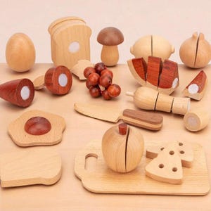 Wooden Fruit and Vegetable Toy Set, Montessori Pretend Kitchen Toys, Preschool Learning Tools, Natural Wood Play Food