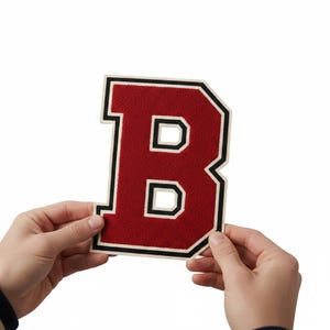 Aangepaste jumbo chenille-patch, grote strijkletters met grote letters voor jassen Gepersonaliseerd team