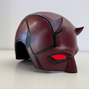 Levensgrote replica Daredevil-kraag van Daredevil: Born Again