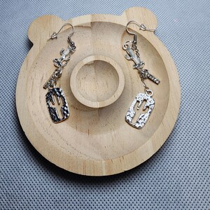 Cactus Dangle Earrings – Western chic