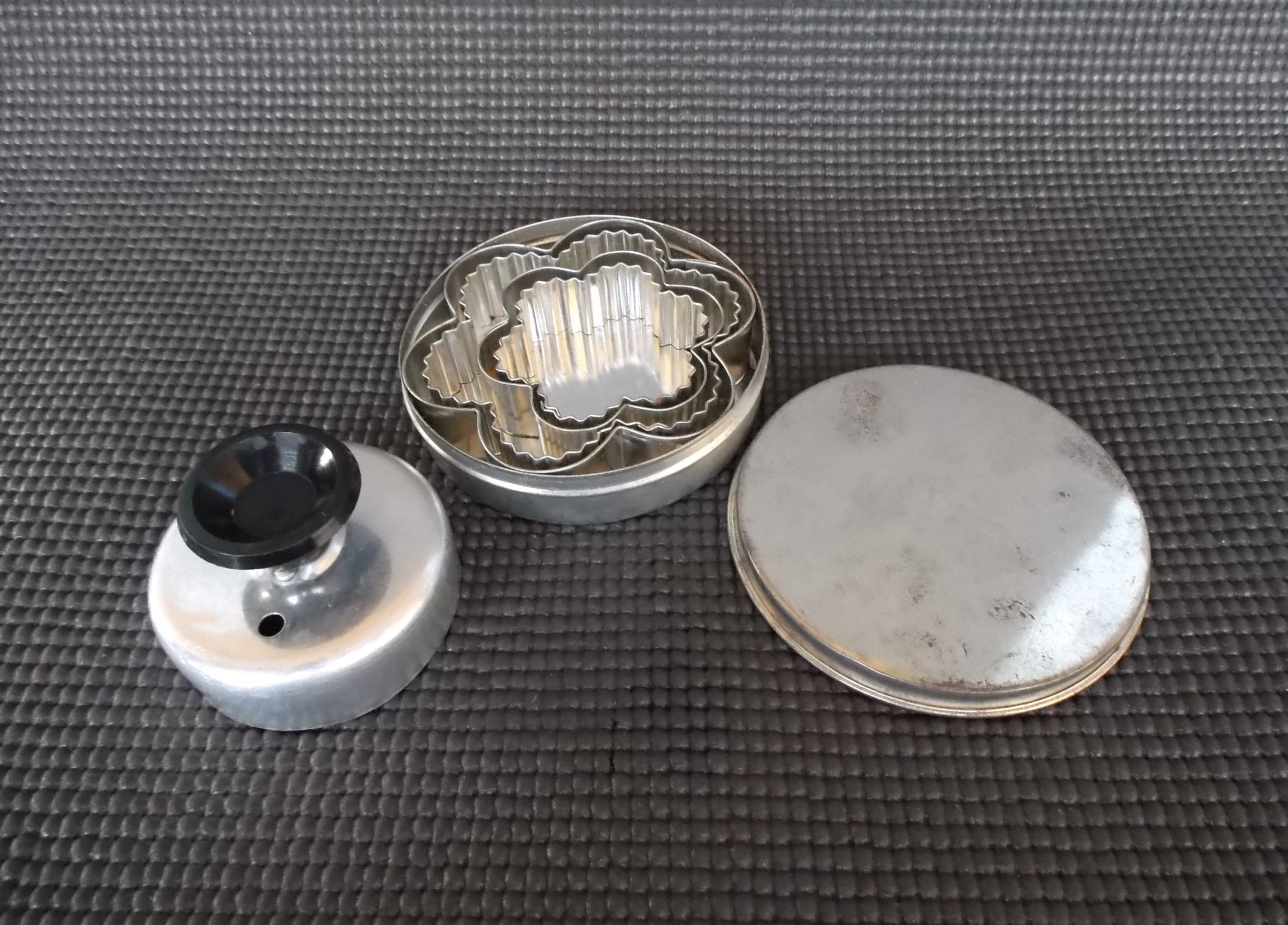 Vintage MIRRO Aluminum Donut Cutter with Removable Donut Hole Center