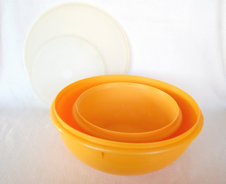 Set of 2 Vintage Tupperware Yellow Bowls Fix N Mix and Large Etsy
