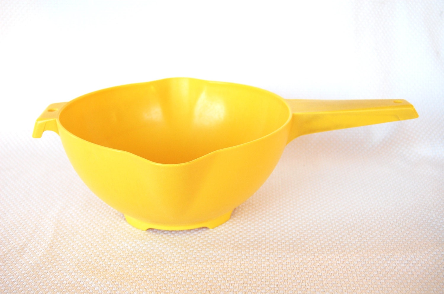Vintage Tupperware Large Yellow Colander With Lefthanded and Etsy