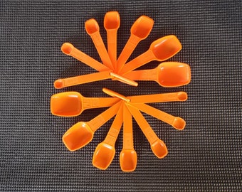 Your Choice Vintage Tupperware Measuring Spoons Full Sets, 8 Pieces Each, Tangerine Orange or Burnt Orange "Pumpkin"