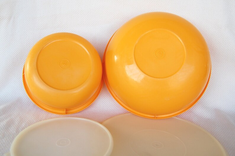 Set of 2 Vintage Tupperware Yellow Bowls Fix N Mix and Large Etsy