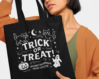 Retro Halloween Tote Bag: Spooky Trick or Treat Candy Hauler