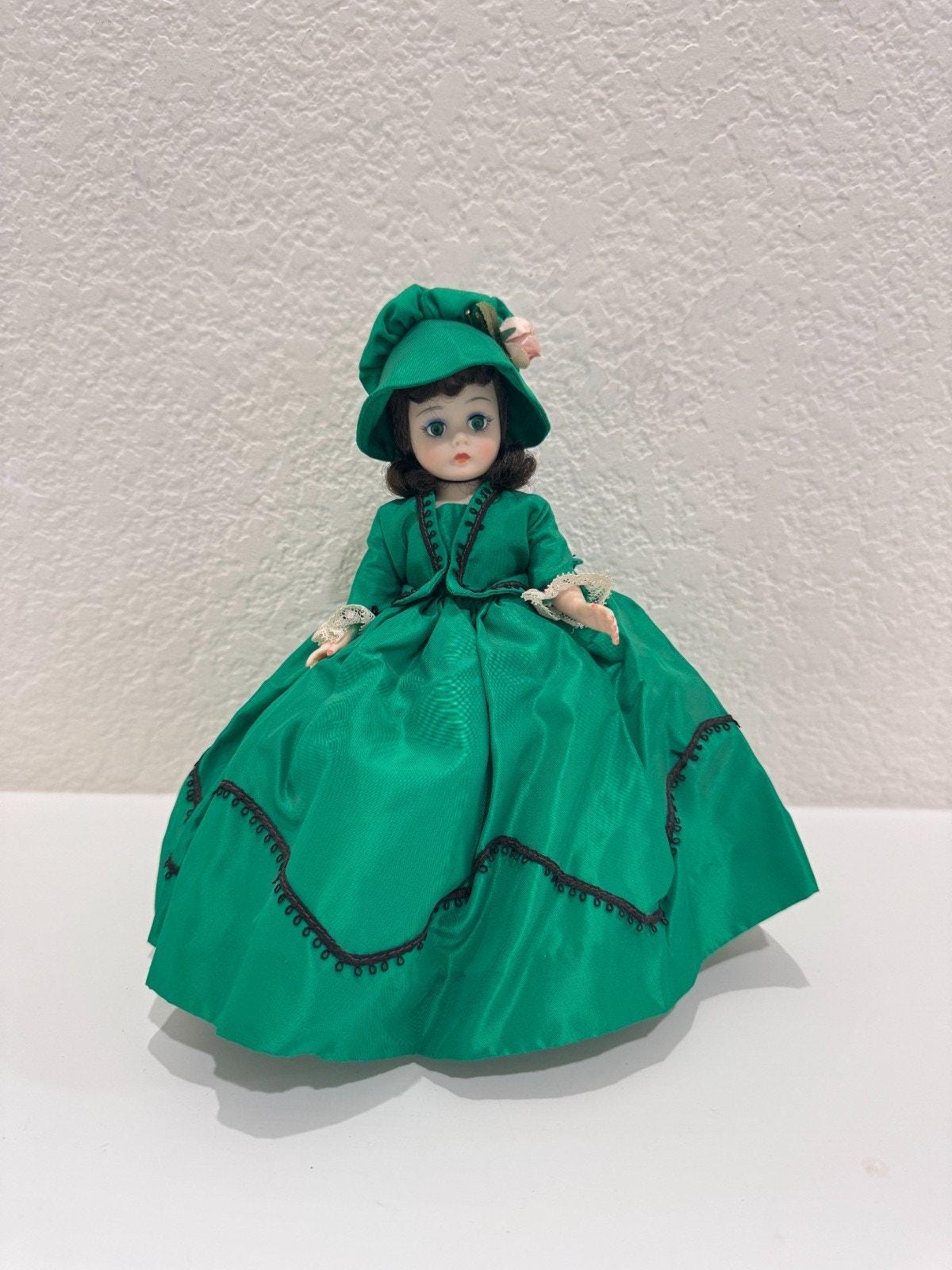 green emerald velvet dress Scarlett O'hara Curtain dress, Scarlett O'hara Costume Green Gown by V   Hoprom