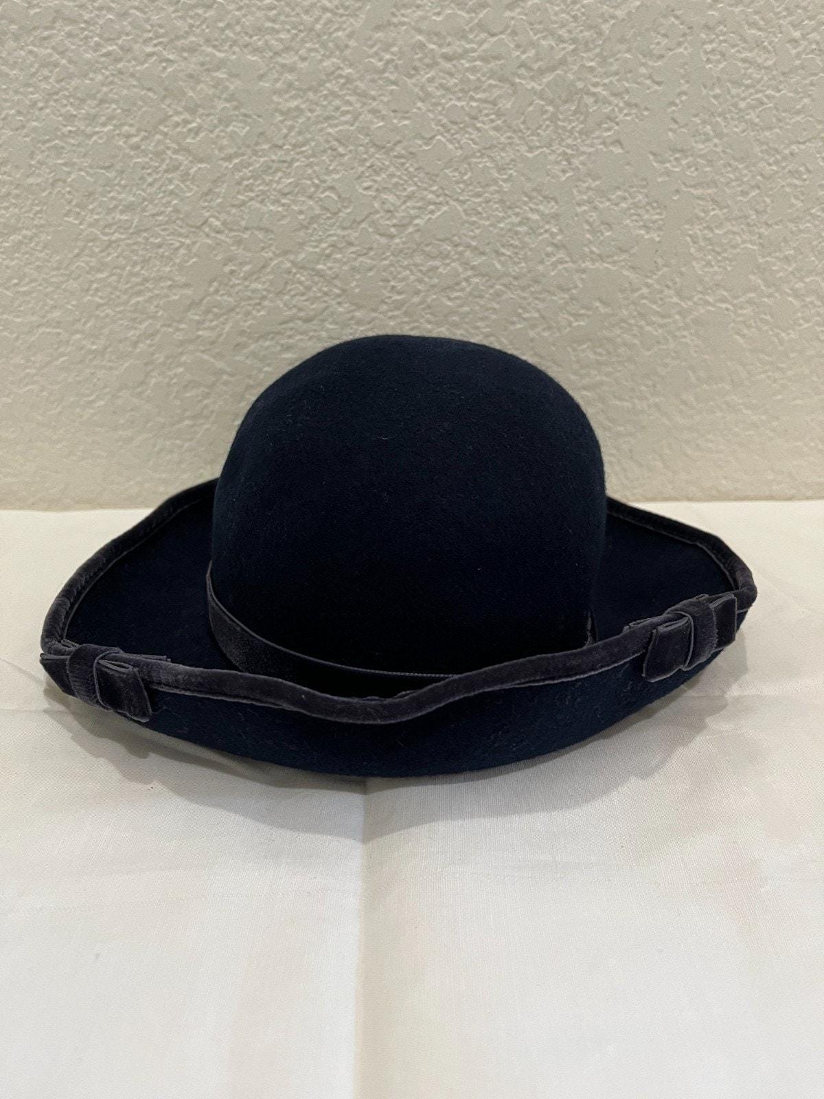 Riviera Black Velvet Bowler Hat with Feather Band Handmade Velvet & Felt Musketeer Hat - Historical 17th  main image 4