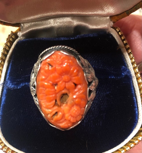Large antique carved coral Chinese silver ring - image 3