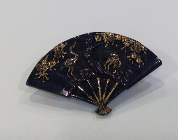 Fine Japanese shakudo mixed metal fan brooch