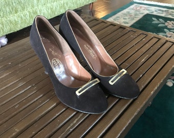 Vintage 1940s brown and gold trim i.miller babydoll heels shoes 6.5 a