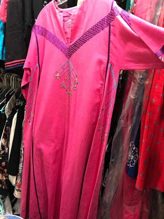 Vintage 70s embroidered mexican caftan by josefa