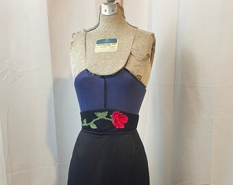 Black Pencil Skirt with Embroidered Rose Waistband Rockabilly Pinup 1970s Vintage XS