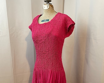 Popcorn Crinkle Dress Hot Pink super stretch 1980s 80s Vintage S